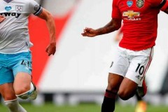 迪亚斯离队的蝴蝶效应！利物浦连续4场绝杀，锋线改革迫在眉睫